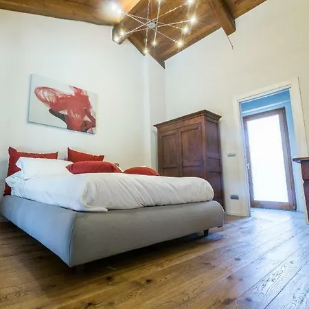 Oda ve Kahvaltı In Viridi Cuneo